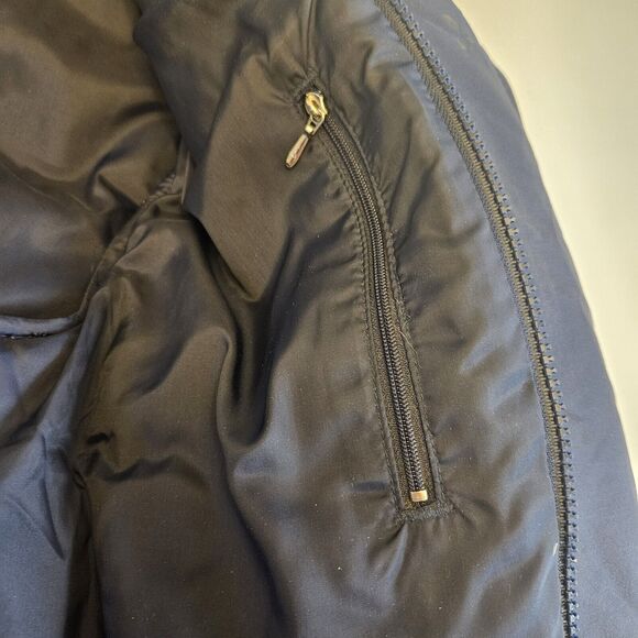 VTG Down Puffer Vest Men's Medium Blue Color Block Pockets Mountain Goat - Picture 7 of 10